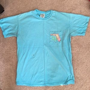 Chi Omega turquoise embroidered Florida pocketed T shirt - size M-comfort colors